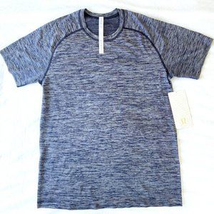 Lululemon Metal Vent Tech Wool SS v-neck Medium NEW WITH TAG